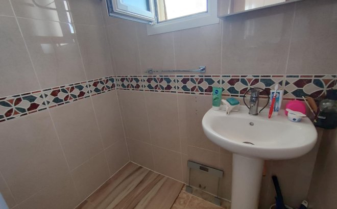 Resale - Penthouse -
Torrevieja - Paseo Maritimo