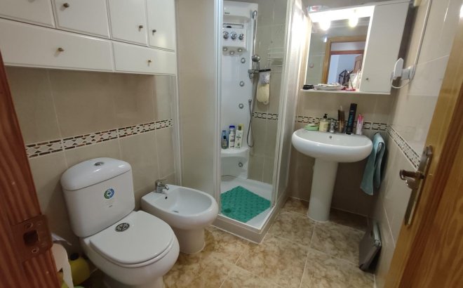 Resale - Penthouse -
Torrevieja - Paseo Maritimo