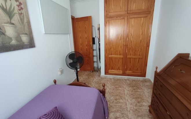 Resale - Penthouse -
Torrevieja - Paseo Maritimo
