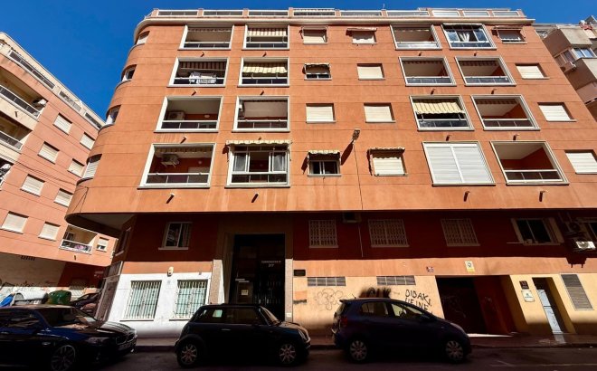 Resale - Apartment -
Torrevieja - Curva Del Palangre