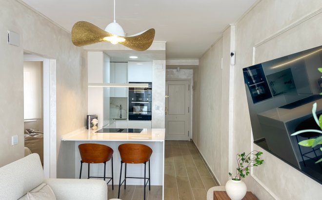 Resale - Apartment -
Torrevieja - Costa Blanca