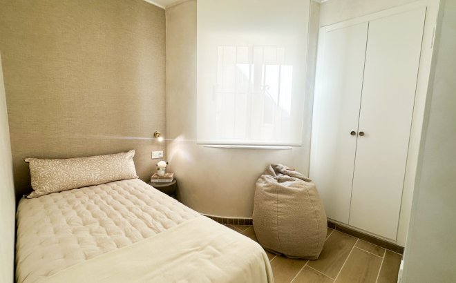 Resale - Apartment -
Torrevieja - Costa Blanca