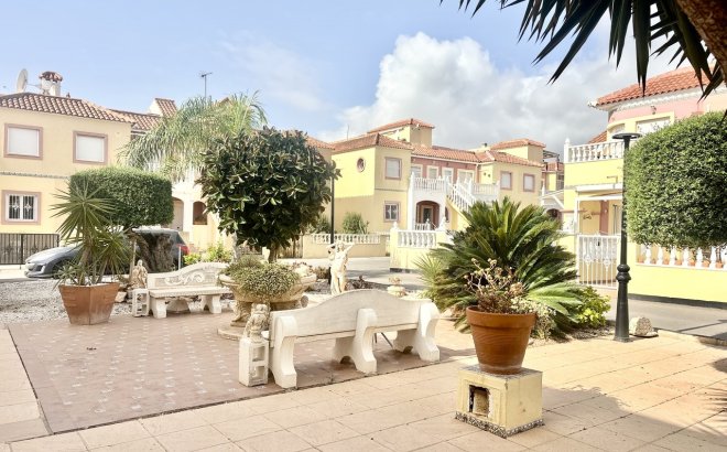 Resale - Apartment -
La Zenia - Costa Blanca