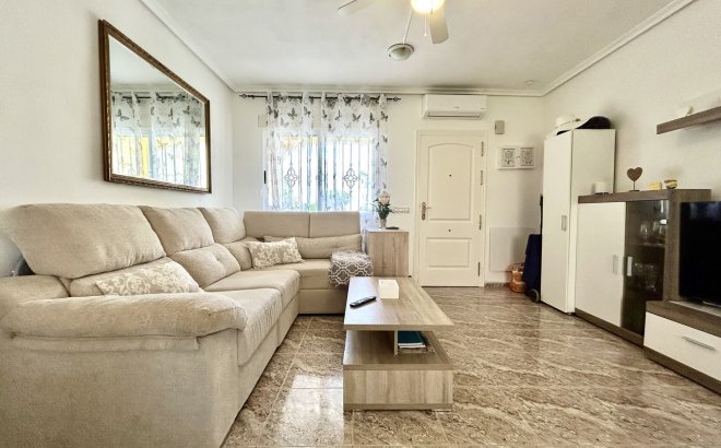 Resale - Apartment -
La Zenia - Costa Blanca