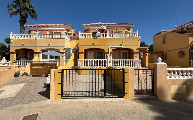 Revente - Town House -
Orihuela Costa - Costa Blanca