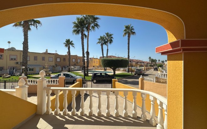 Revente - Town House -
Orihuela Costa - Costa Blanca