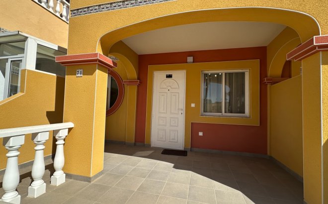 Revente - Town House -
Orihuela Costa - Costa Blanca