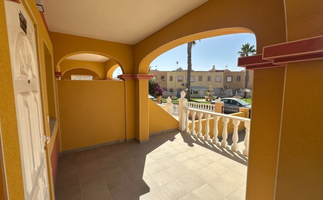 Revente - Town House -
Orihuela Costa - Costa Blanca