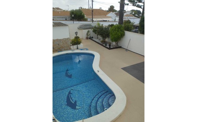 Resale - Villa -
Cabo Roig - Costa Blanca