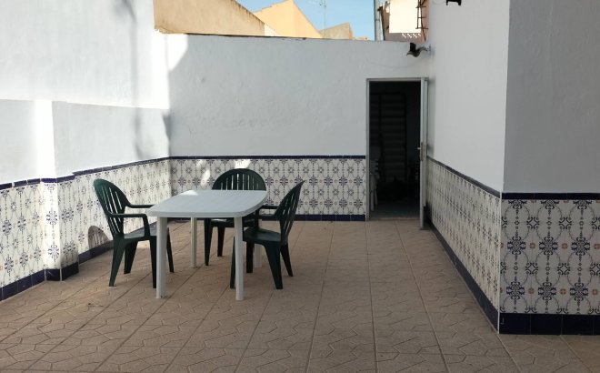 Herverkoop - Town House -
Pilar de la Horadada - Torre De La Horadada