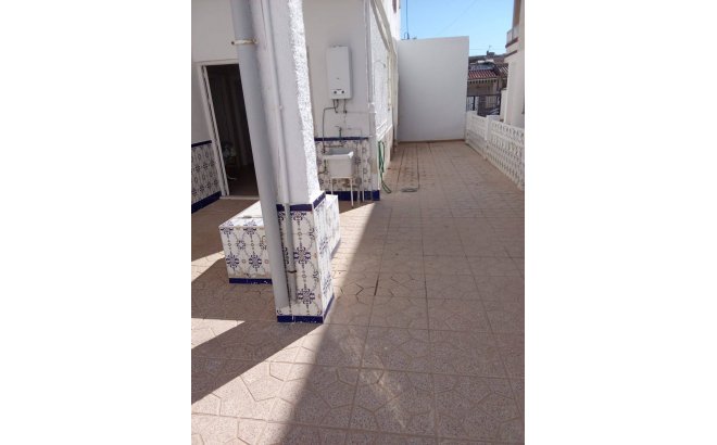 Herverkoop - Town House -
Pilar de la Horadada - Torre De La Horadada