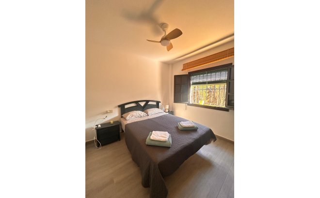 Resale - Bungalow -
Torrevieja - Torre La Mata