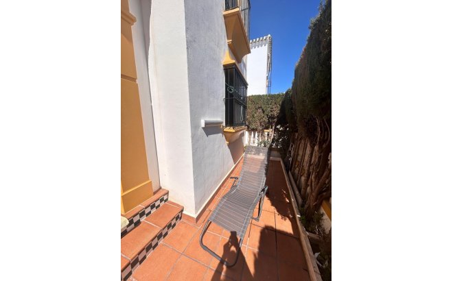 Resale - Bungalow -
Torrevieja - Torre La Mata