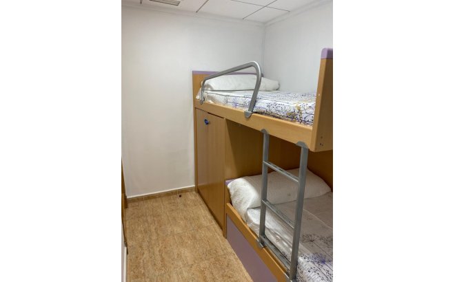 Resale - Apartment -
Torrevieja - Estacion De Autobuses