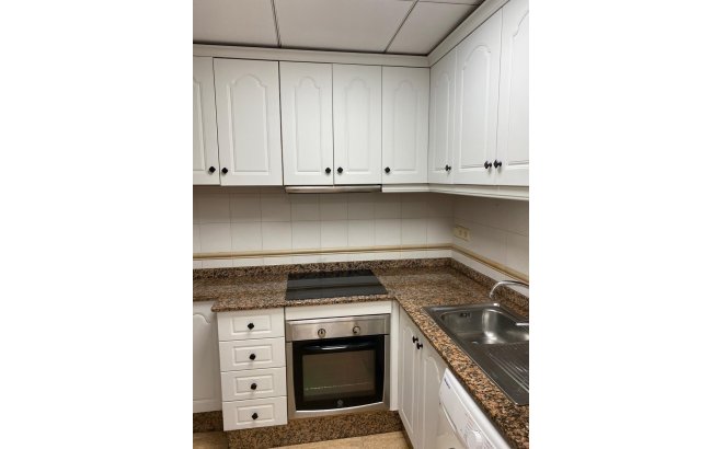 Resale - Apartment -
Torrevieja - Estacion De Autobuses