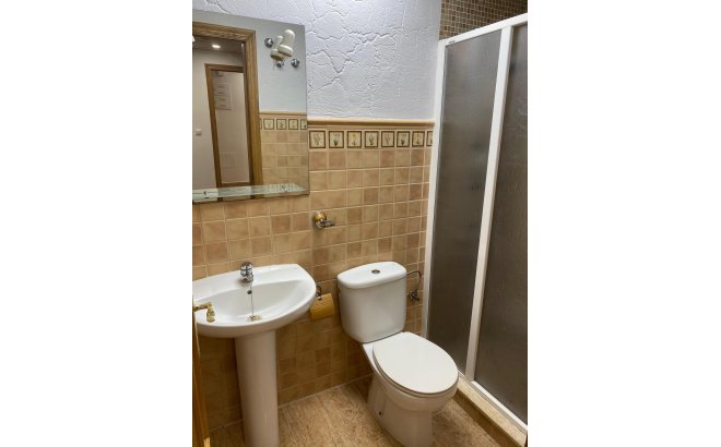Resale - Apartment -
Torrevieja - Estacion De Autobuses