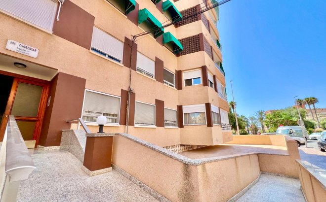 Resale - Apartment -
Torrevieja - La Mata