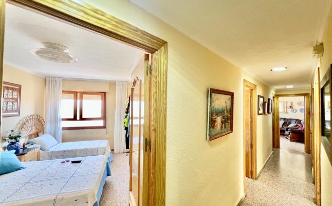 Resale - Apartment -
Torrevieja - La Mata