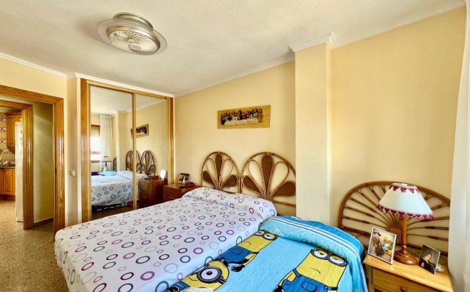 Resale - Apartment -
Torrevieja - La Mata