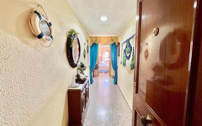 Resale - Apartment -
Torrevieja - La Mata