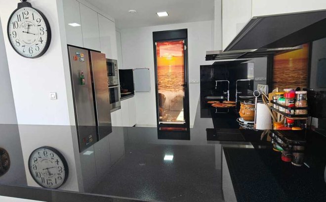 Resale - Villa -
Los Montesinos - Costa Blanca