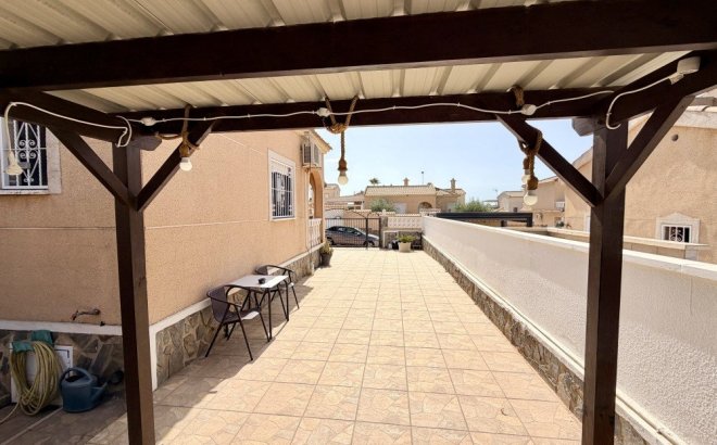 Resale - Villa -
Benijofar - Costa Blanca