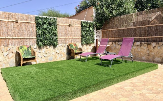 Resale - Villa -
Benijofar - Costa Blanca