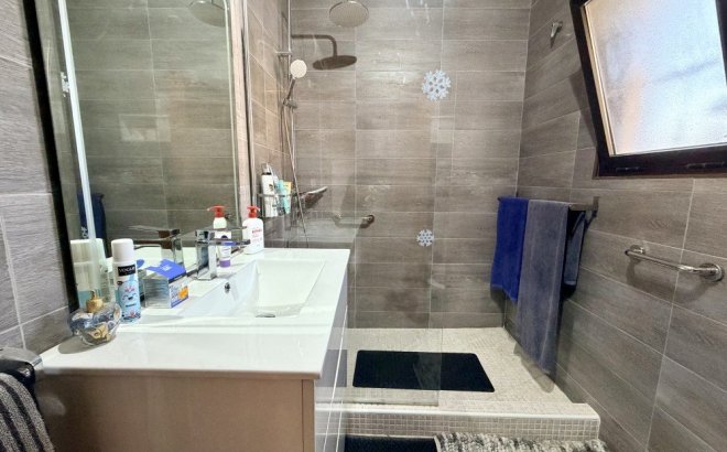 Resale - Villa -
Benijofar - Costa Blanca