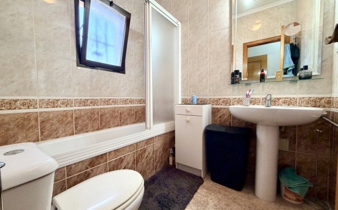 Resale - Villa -
Benijofar - Costa Blanca
