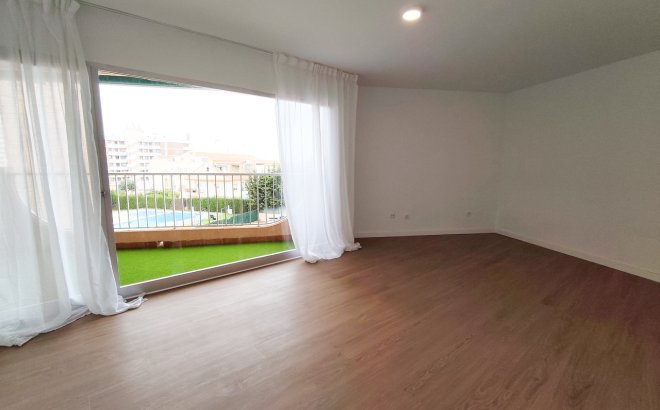 Resale - Apartment -
La Zenia - Costa Blanca