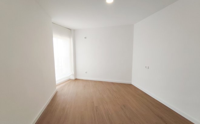 Resale - Apartment -
La Zenia - Costa Blanca