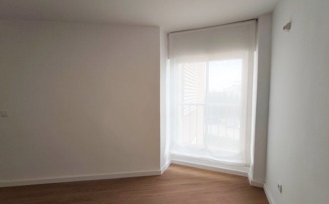 Resale - Apartment -
La Zenia - Costa Blanca