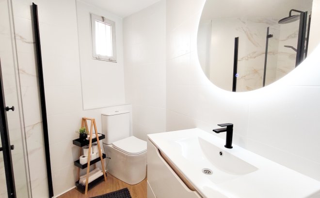 Resale - Apartment -
La Zenia - Costa Blanca