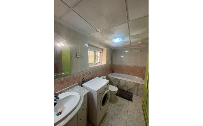 Resale - Dúplex -
San Fulgencio - La Marina