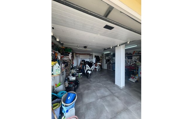 Resale - Dúplex -
San Fulgencio - La Marina