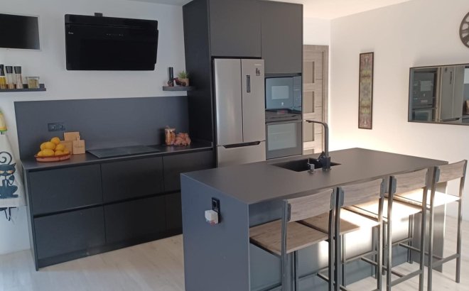 Resale - Penthouse -
Pilar de la Horadada - Costa Blanca