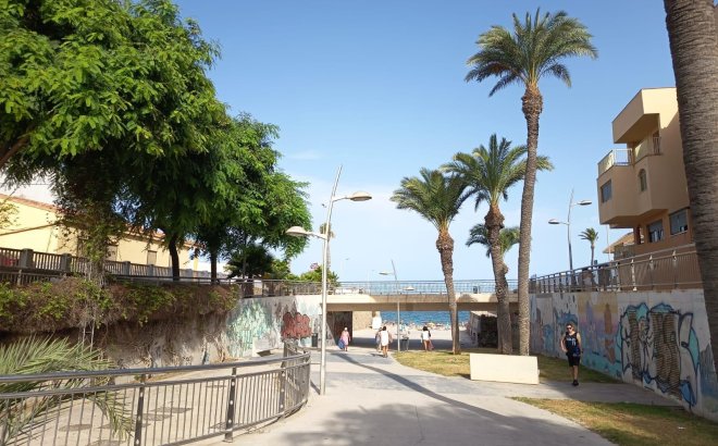 Resale - Penthouse -
Pilar de la Horadada - Costa Blanca