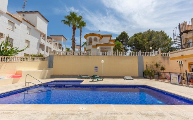 Resale - Apartment -
Orihuela Costa - Villamartín