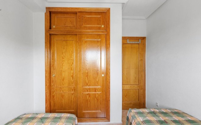 Resale - Apartment -
Orihuela Costa - Villamartín