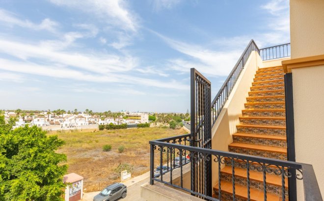 Resale - Apartment -
Orihuela Costa - Villamartín