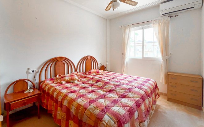 Resale - Apartment -
Orihuela Costa - Villamartín