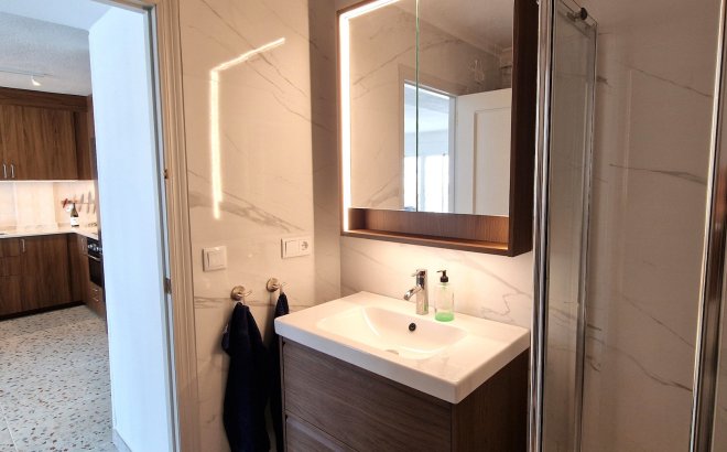 Resale - Apartment -
Torrevieja - Costa Blanca