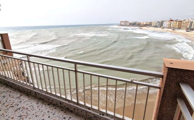 Resale - Apartment -
Torrevieja - Costa Blanca