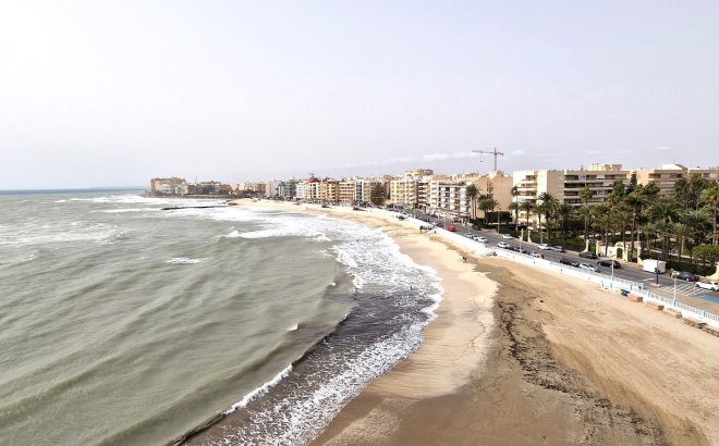 Resale - Apartment -
Torrevieja - Costa Blanca