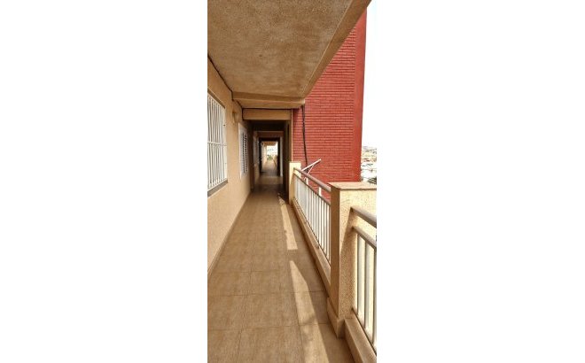 Resale - Apartment -
Torrevieja - Costa Blanca