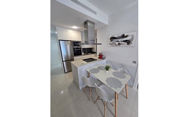 Resale - Apartment -
Torrevieja - Estacion De Autobuses