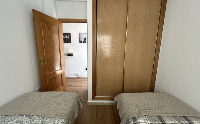 Resale - Apartment -
Villamartin - Costa Blanca