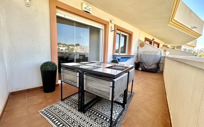 Resale - Apartment -
Villamartin - Costa Blanca