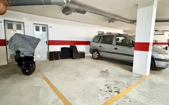 Resale - Apartment -
Villamartin - Costa Blanca