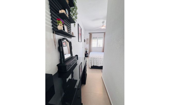 Revente - Town House -
Villamartin - Costa Blanca